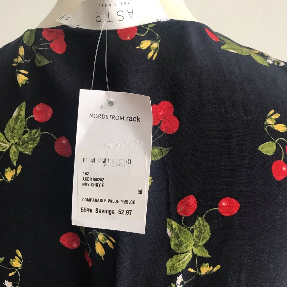 ASTR The Label Navy Print Skater Dress M NWT - Picture 4 of 4